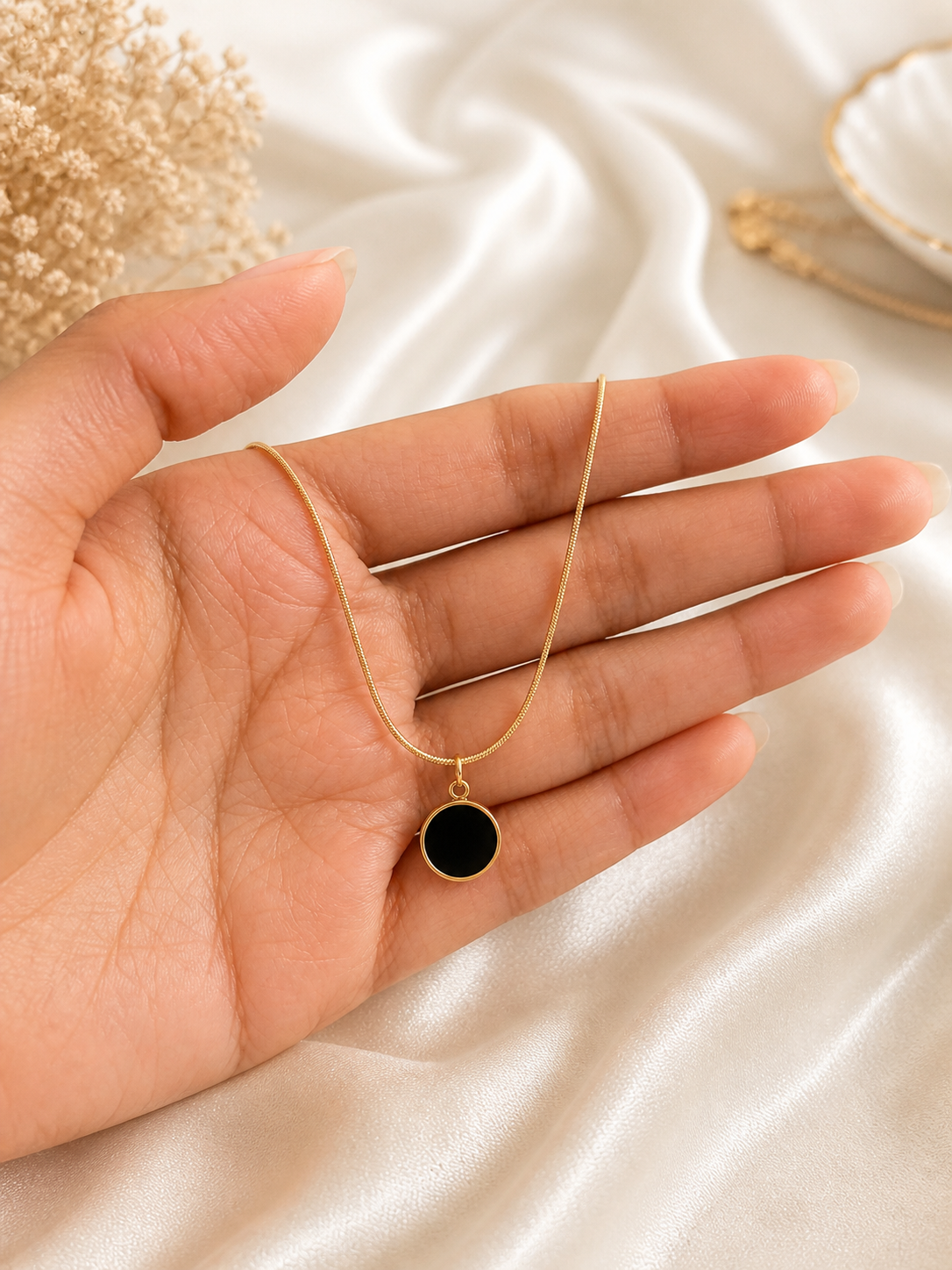 Black Pendant Necklace