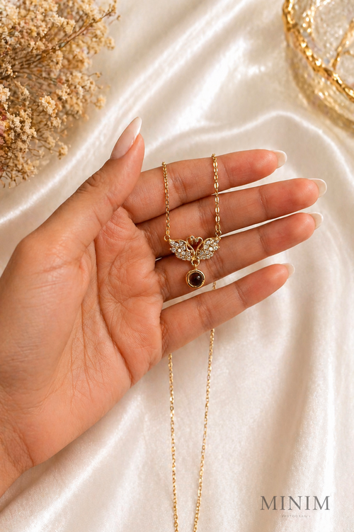 Golden Swan Projection Necklace